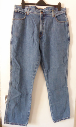 Wrangler regular fit jeans - wrangler,