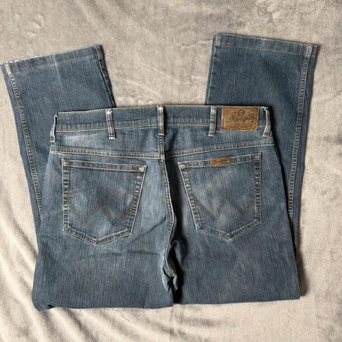 Wrangler regular fit jeans - wrangler,